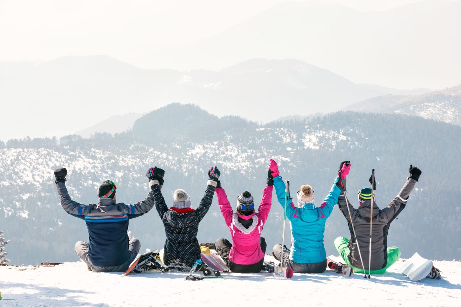 Group skiing in Soldeu, Grandvalira