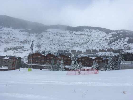 The view of Hotel Nordic from the slopes of El Tarter