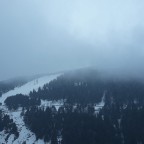 Avet disappearing into the clouds and snow is on it's way in Soldeu