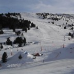 Serrat Pinos red slope