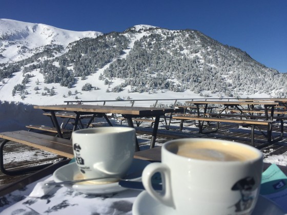 Coffees on Sunday morning on the slopes