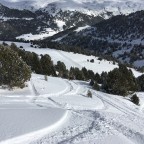 Nearly a week after fresh snowfall and still plenty of off-piste opportunities!
