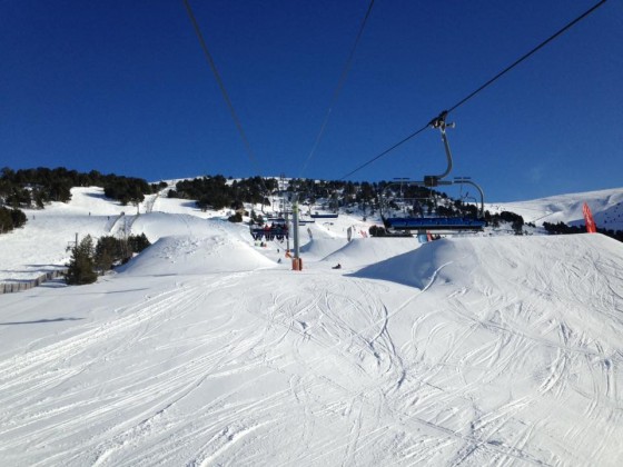 View of El Tarter Snowpark from Tosa Espiolets 03/02